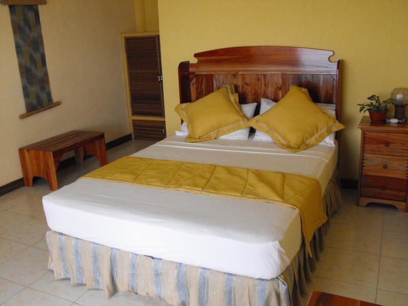 Camiguin Island Golden Sunset Beach Club Mambajao Exteriér fotografie